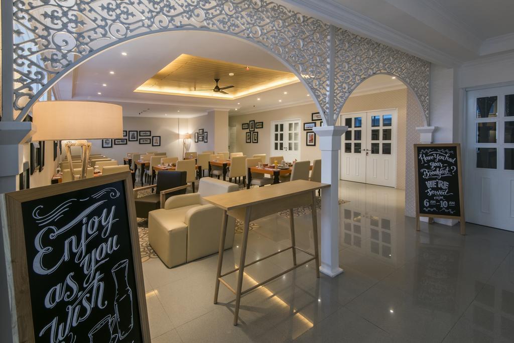 Yan'S House Hotel Кута Екстериор снимка