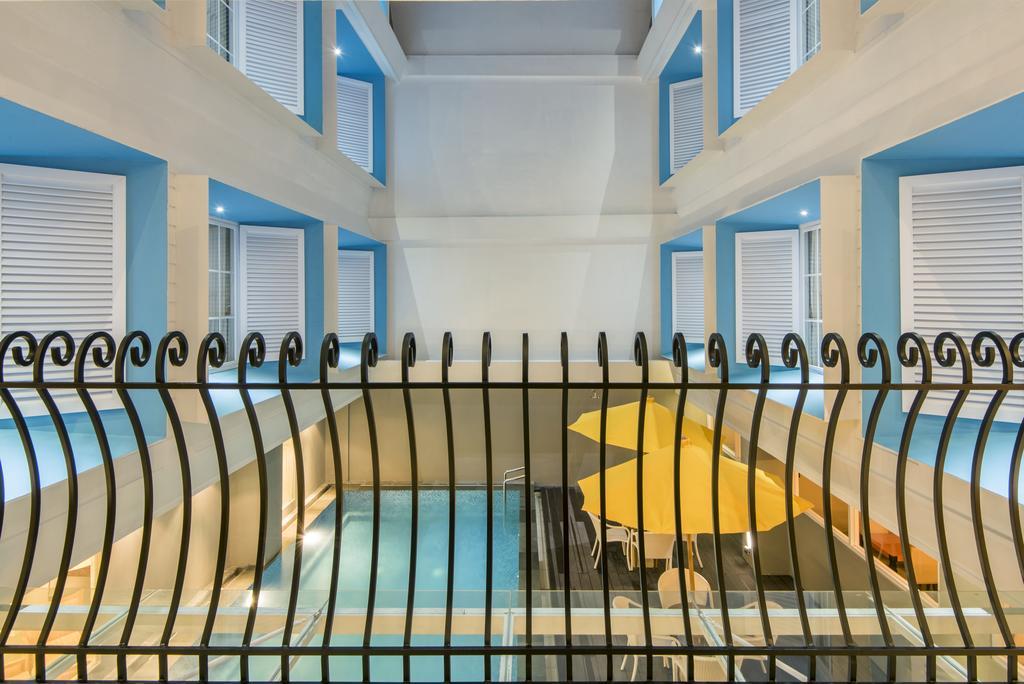 Yan'S House Hotel Кута Екстериор снимка