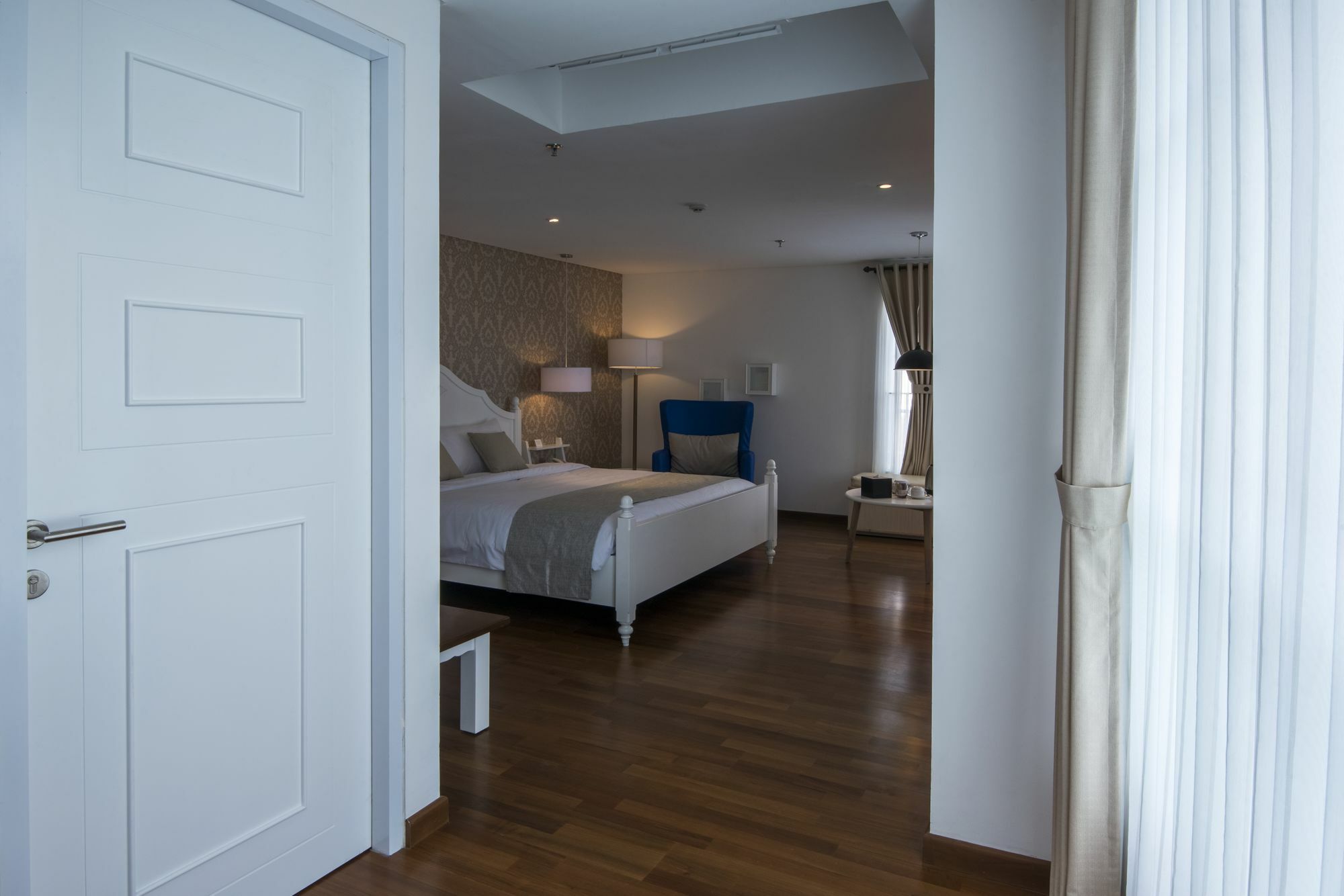 Yan'S House Hotel Кута Екстериор снимка